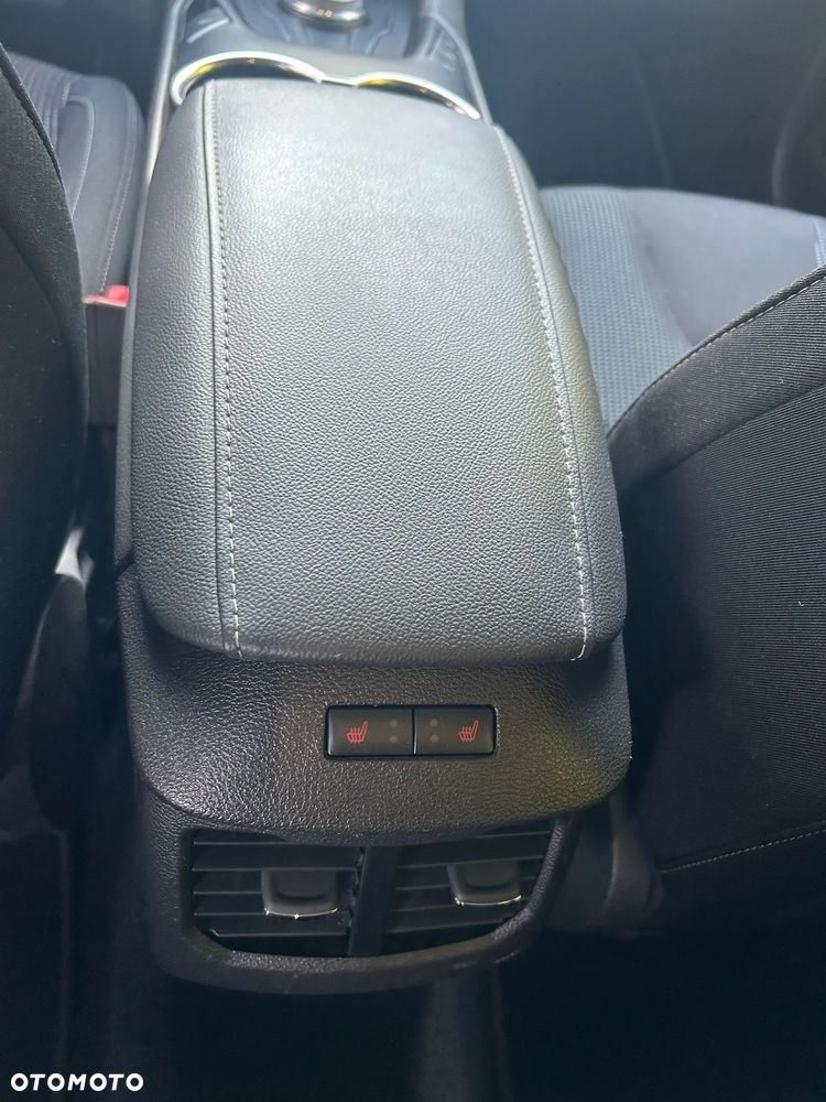 Ford Mondeo 2.0 EcoBlue Titanium - 14