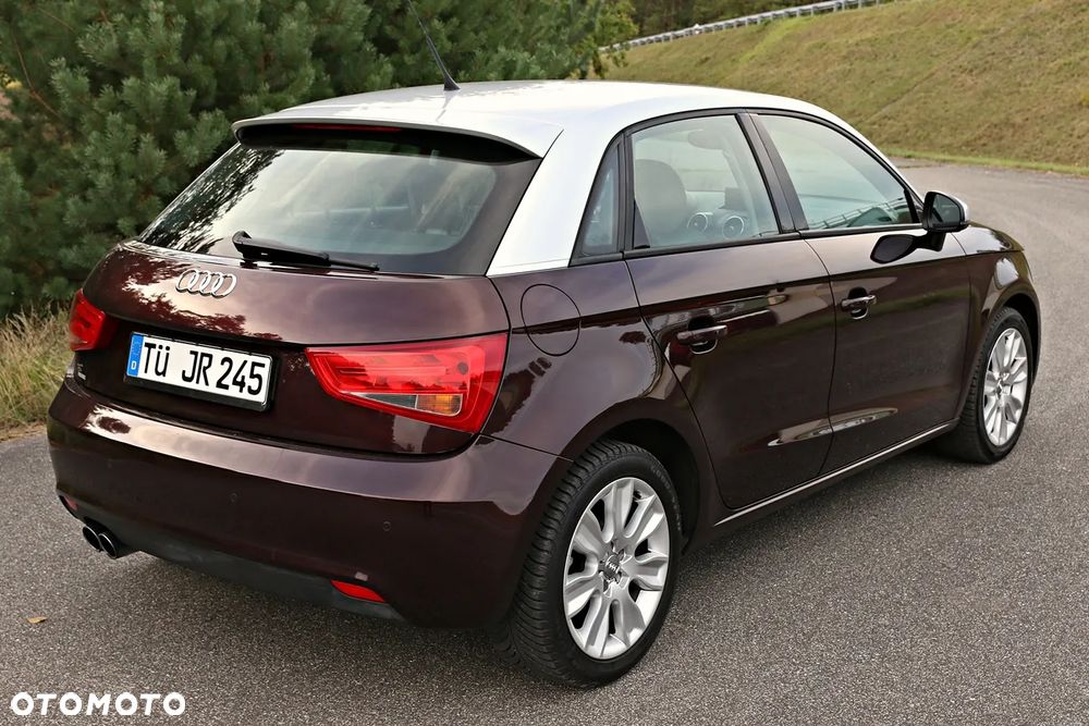 Audi A1 Sportback 1.4 TFSI S tronic S line Sportpaket - 24