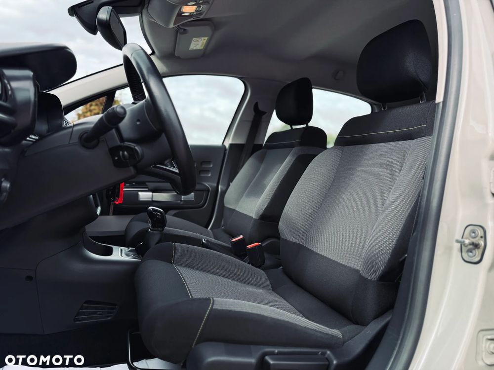Citroën C3 1.2 PureTech Live - 19
