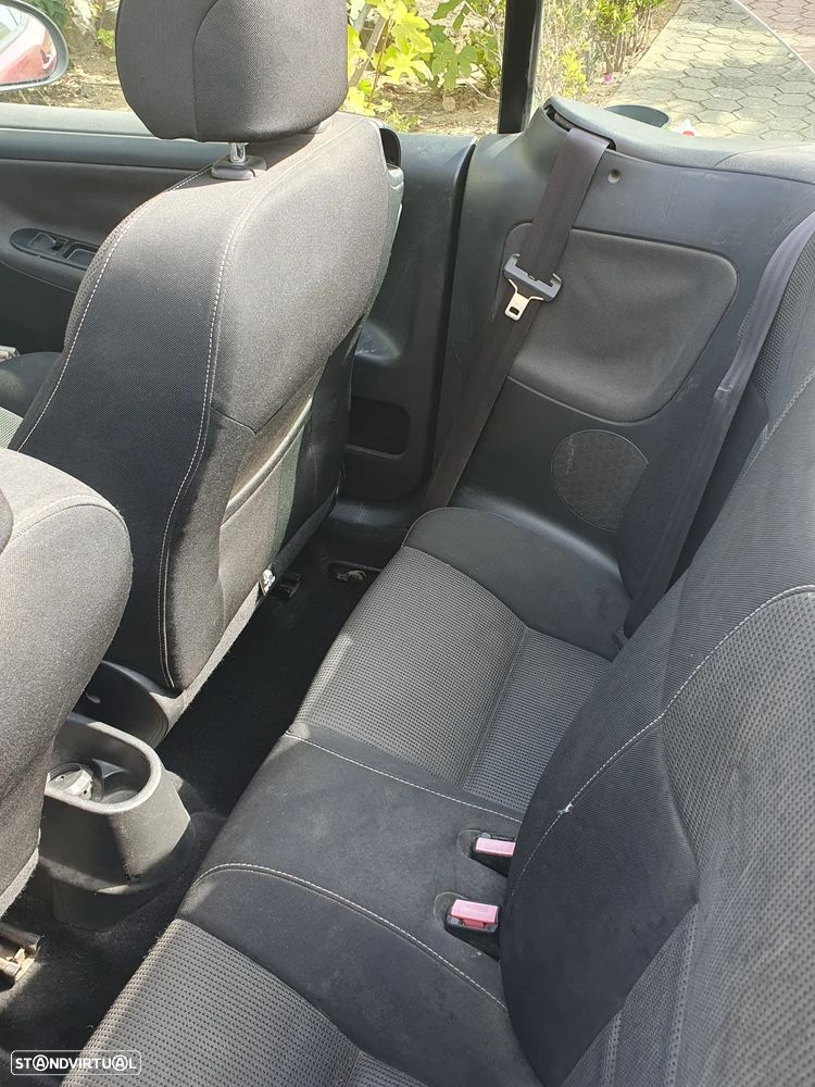 Peugeot 207 CC 1.6 16V - 8