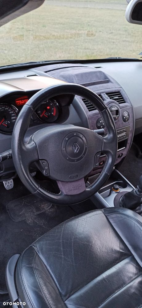 Renault Megane - 22