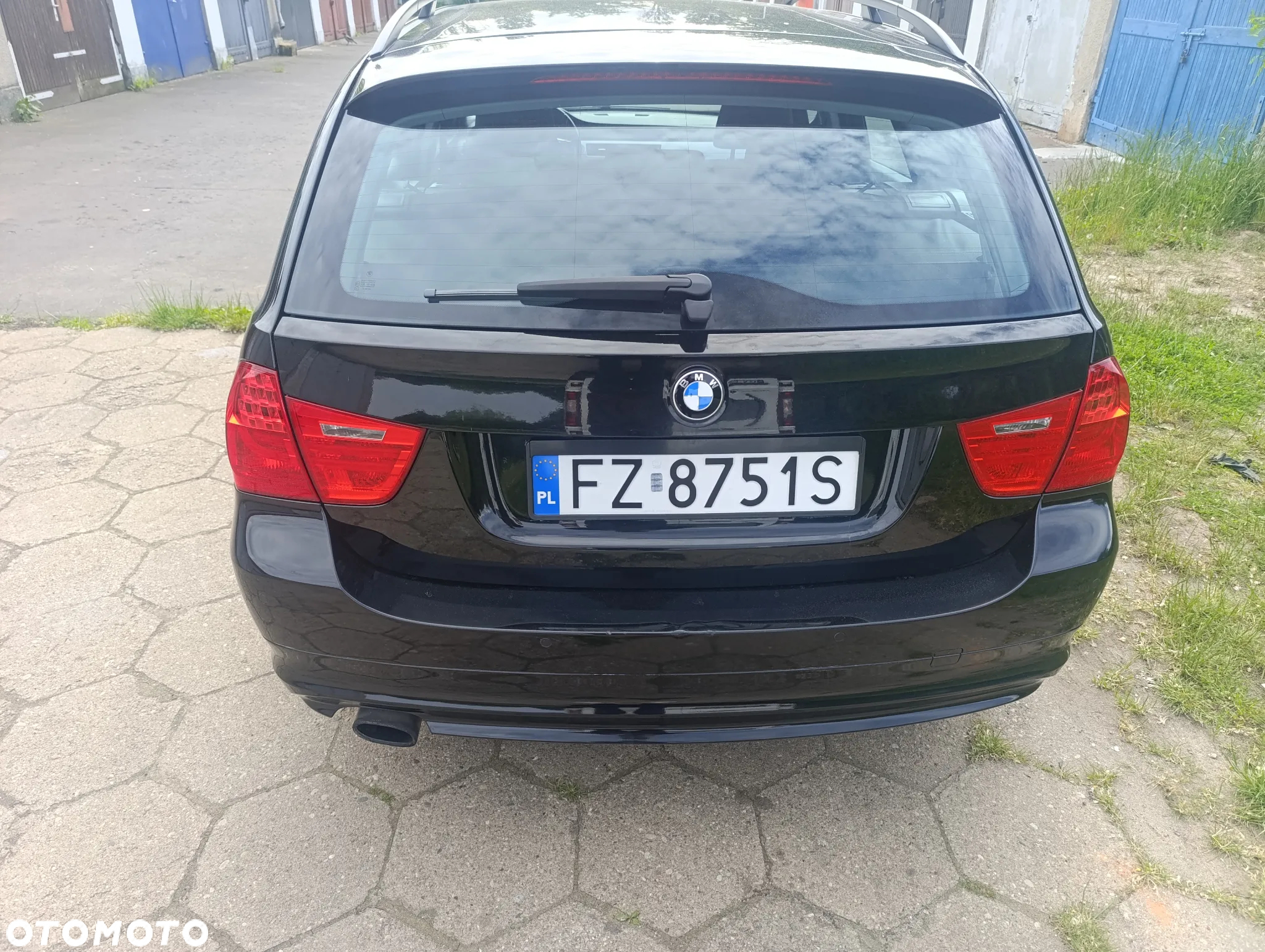 BMW Seria 3 320i - 14