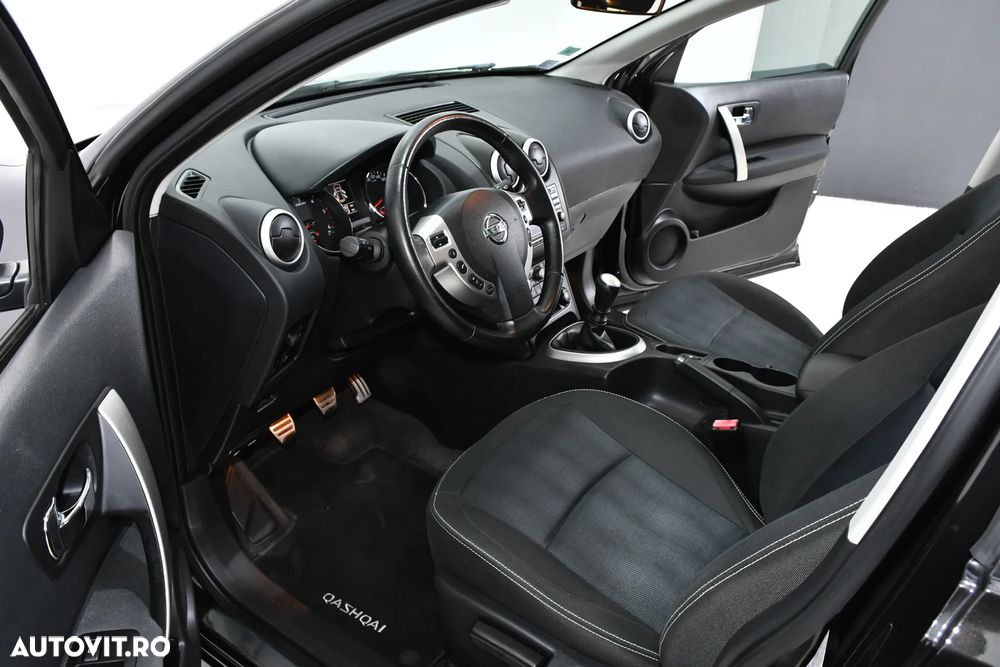 Nissan Qashqai 1.5 DCI TEKNA - 15