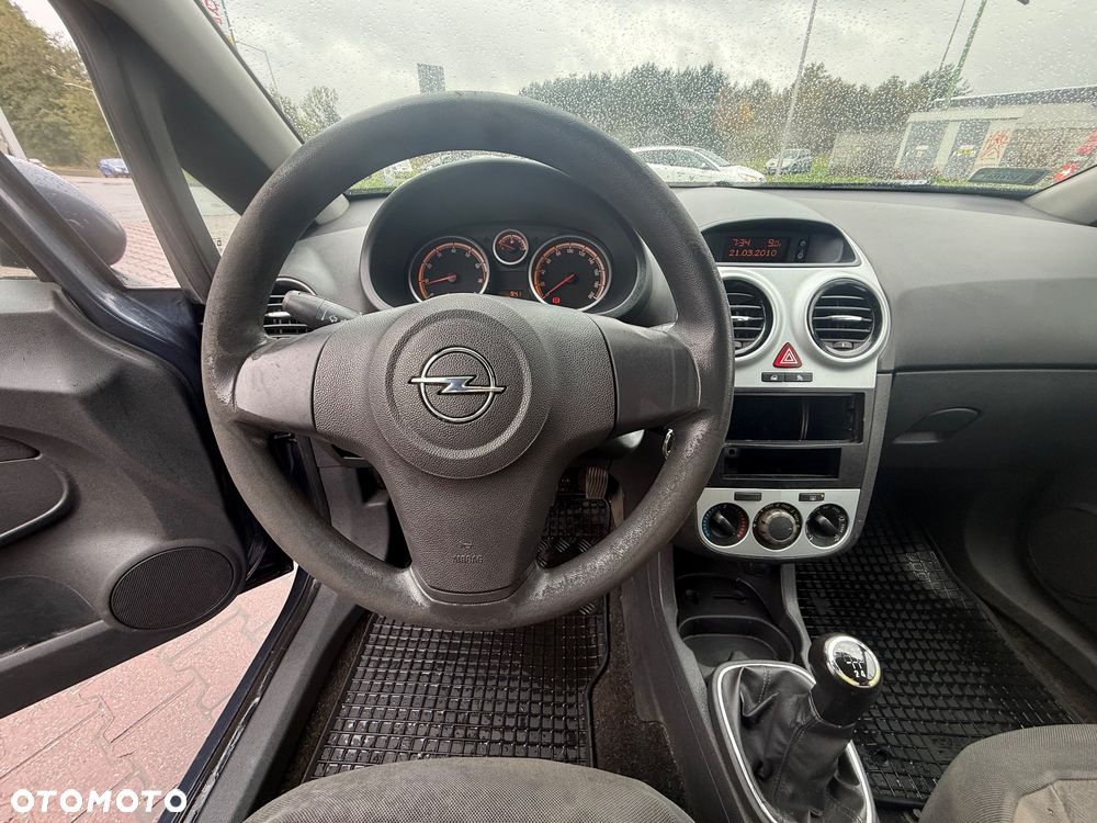 Opel Corsa 1.2 16V Cosmo - 23