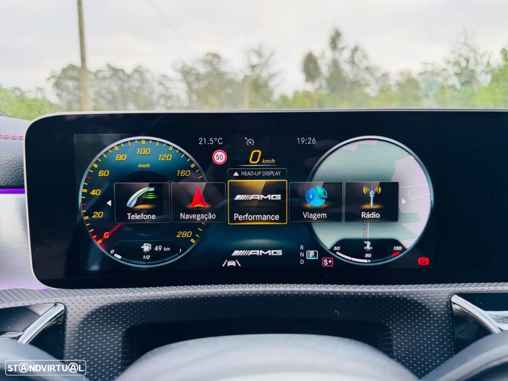 Mercedes-Benz CLA 35 AMG 4Matic Speedshift 8G-DCT Line Advanced Plus - 36