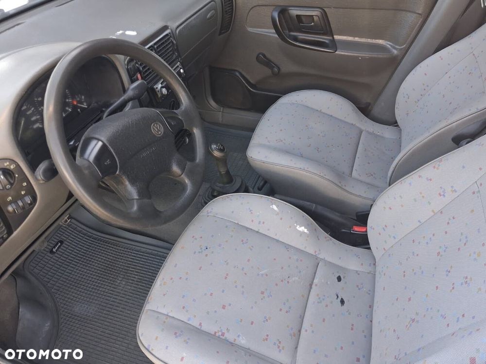 Volkswagen Caddy - 8