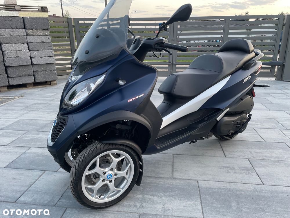 Piaggio MP-3 - 24