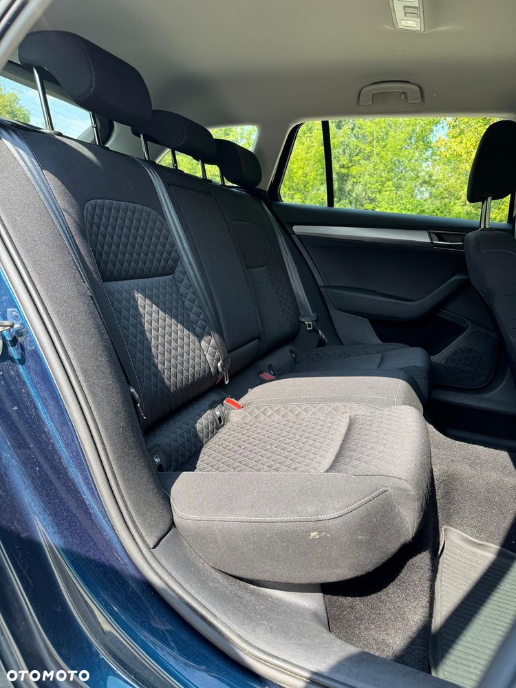 Skoda Superb 2.0 TDI SCR Ambition DSG - 12