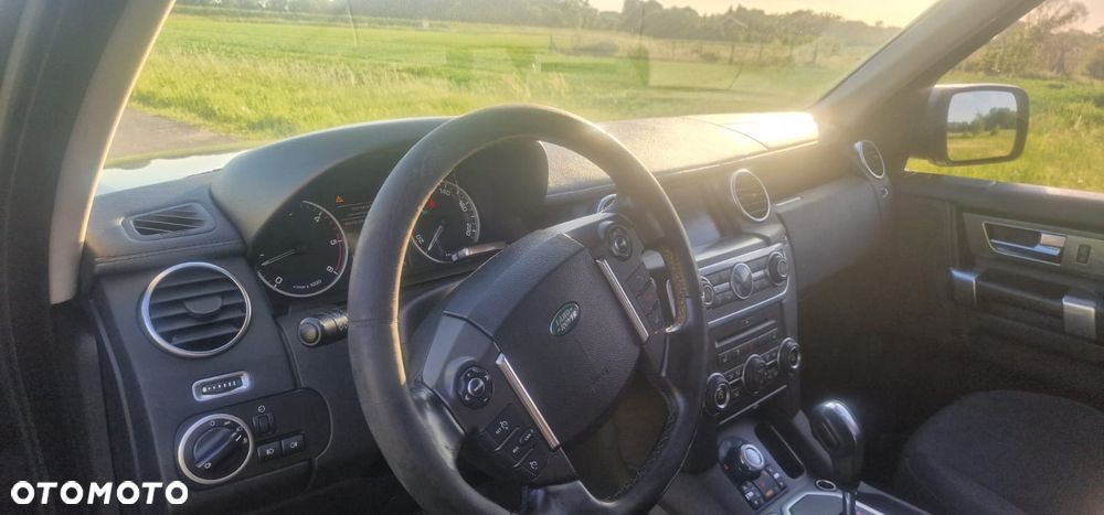 Land Rover Discovery 3.0D V6 SE - 7