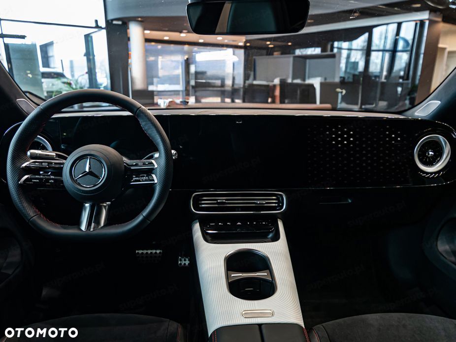Mercedes-Benz CLA 220 mHEV 4-Matic 8G-DCT - 9