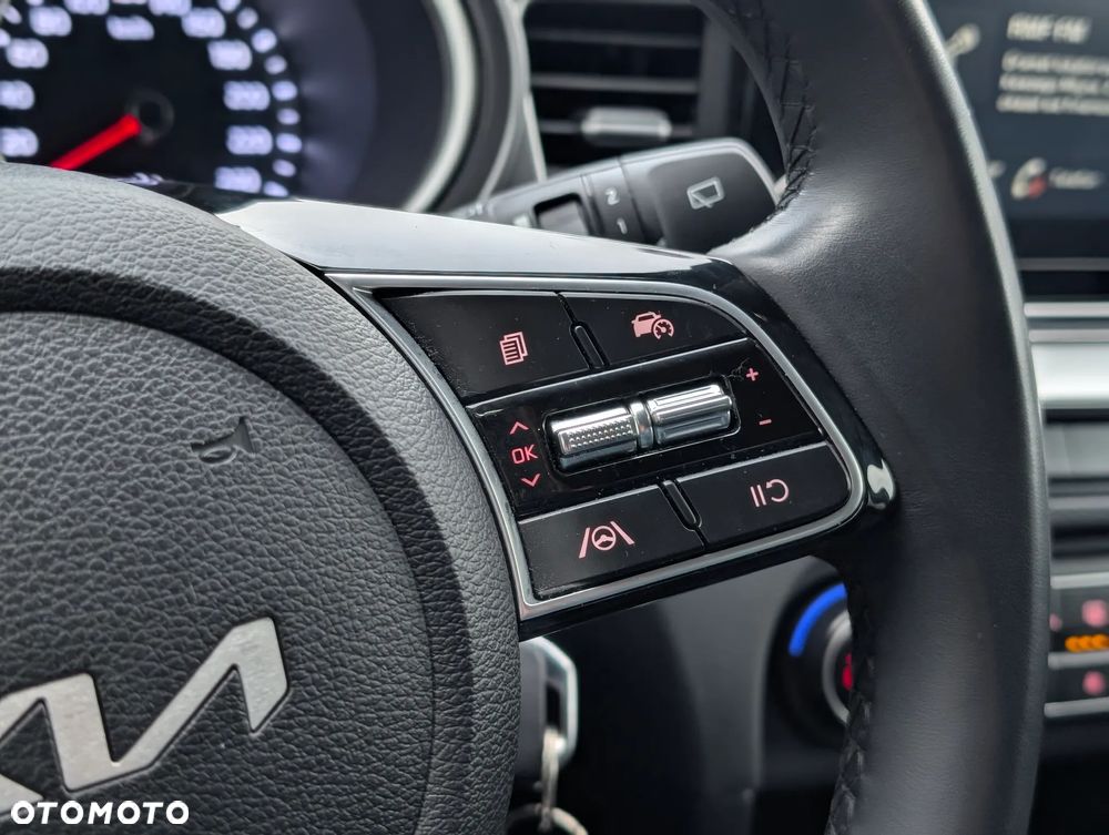 Kia XCeed 1.5 T-GDI M - 27
