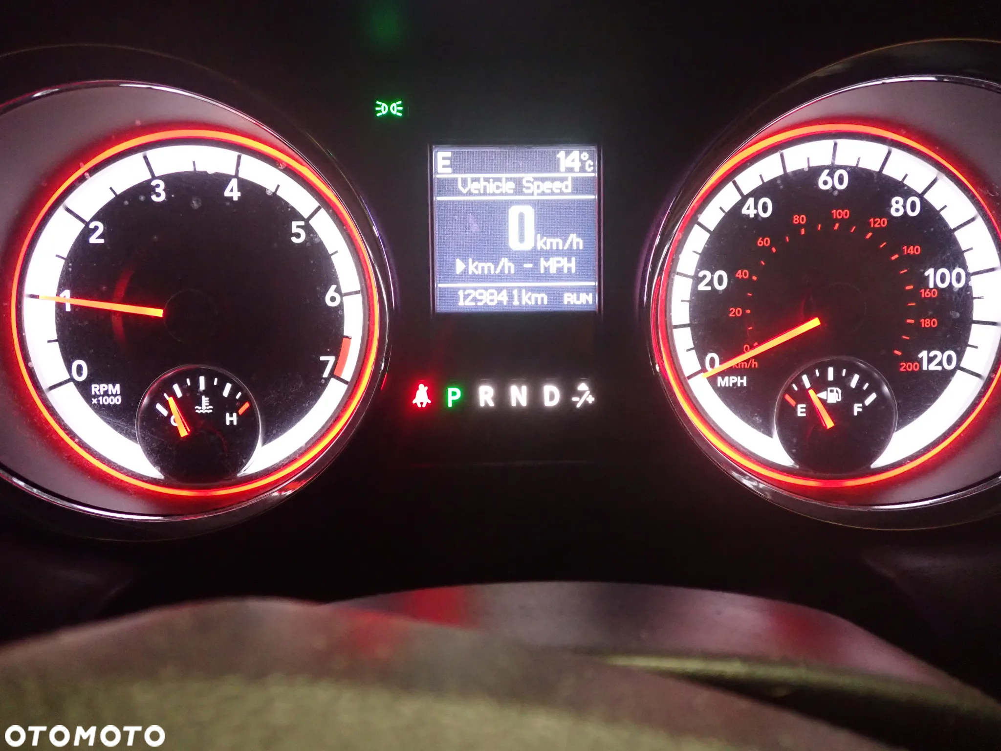 Dodge Grand Caravan - 34