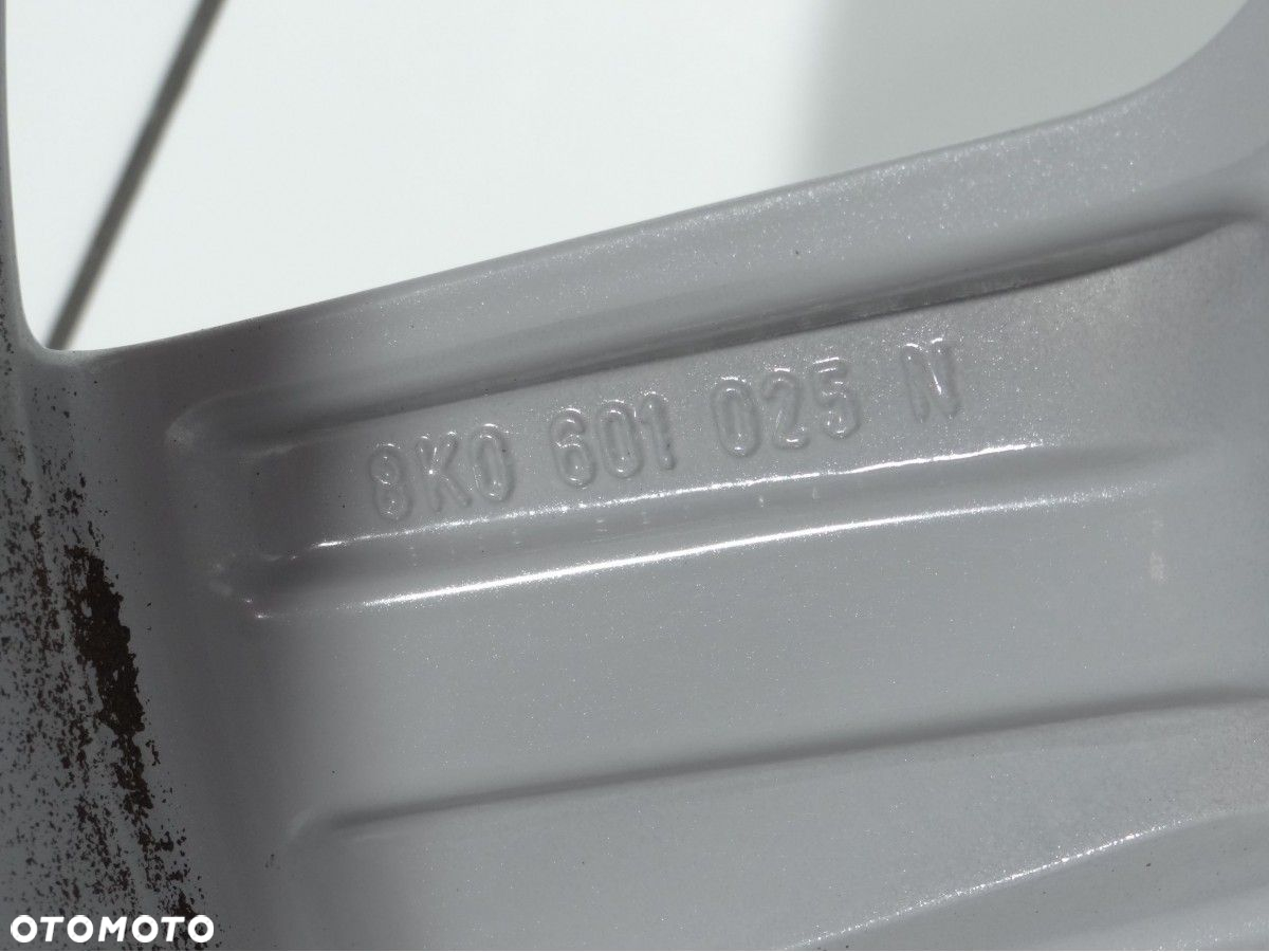 Felgi aluminiowe AUDI  17" AUDI A4 B8 A6 C7 8K0 - 7