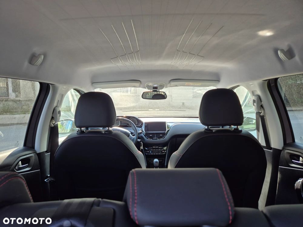 Peugeot 2008 PureTech 110 Stop&Start GT-Line Edition - 8