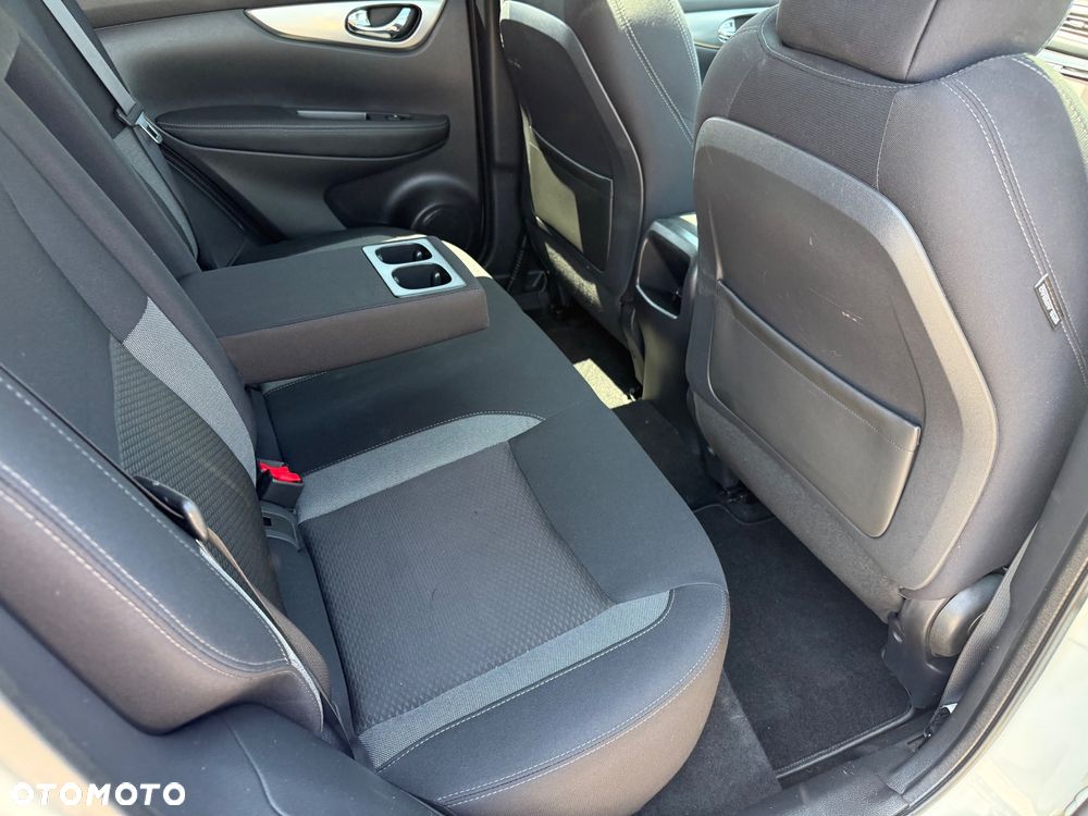 Nissan Qashqai - 13