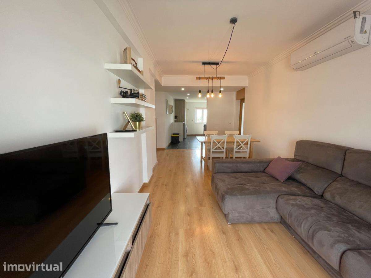Apartamento com 2 quartos - localizado em Lisbon - Grande imagem: 2/38