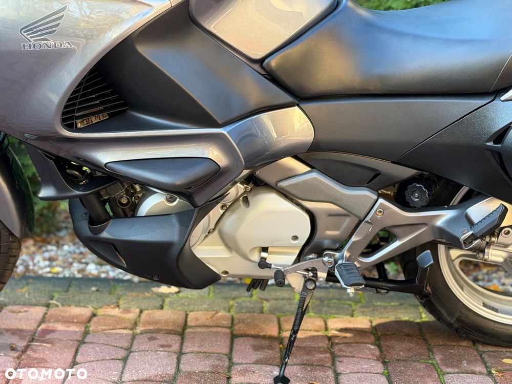 Honda NTV - 16