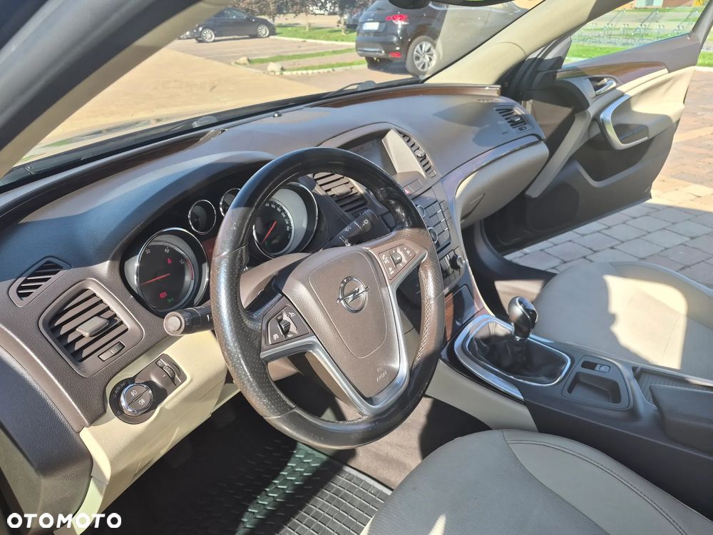 Opel Insignia 2.0 CDTI Cosmo - 38