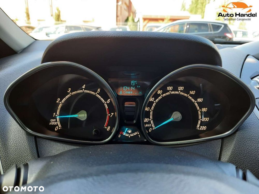 Ford B-MAX - 13