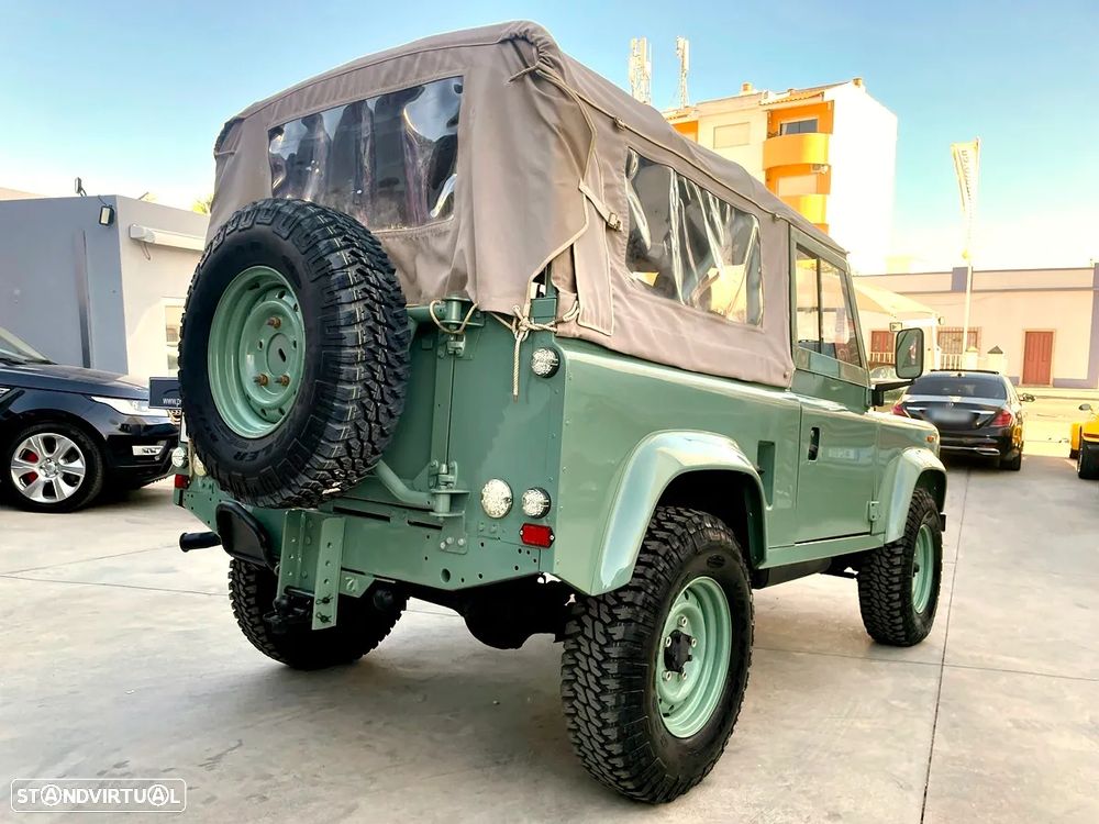 Land Rover Defender 90 2.5 TDi Metal Top - 49