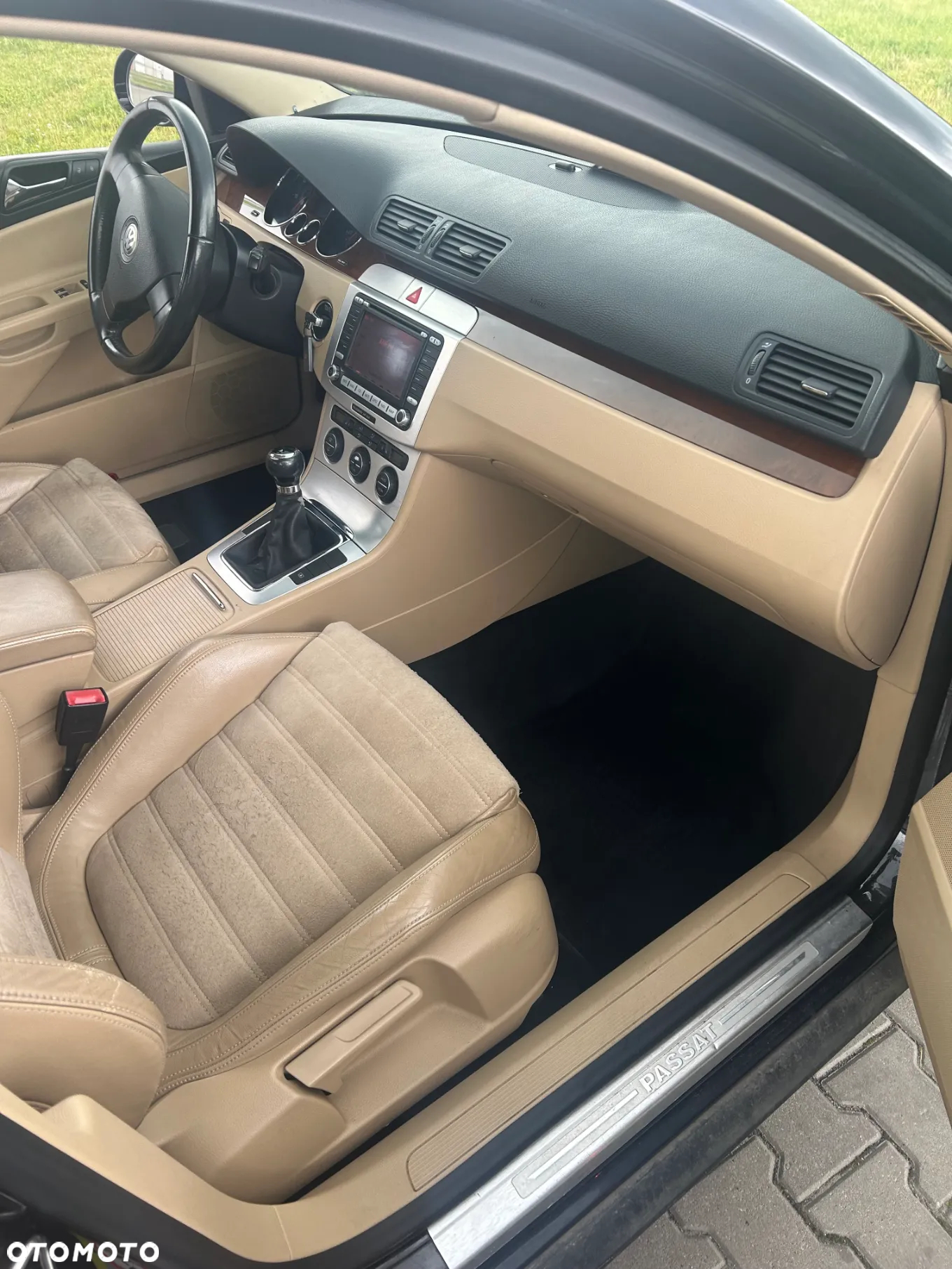 Volkswagen Passat 2.0 TDI Highline - 6
