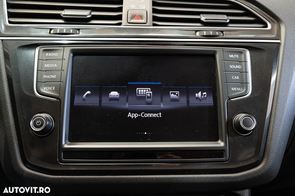 Volkswagen Tiguan 2.0 TDI 4Mot DSG Highline - 17