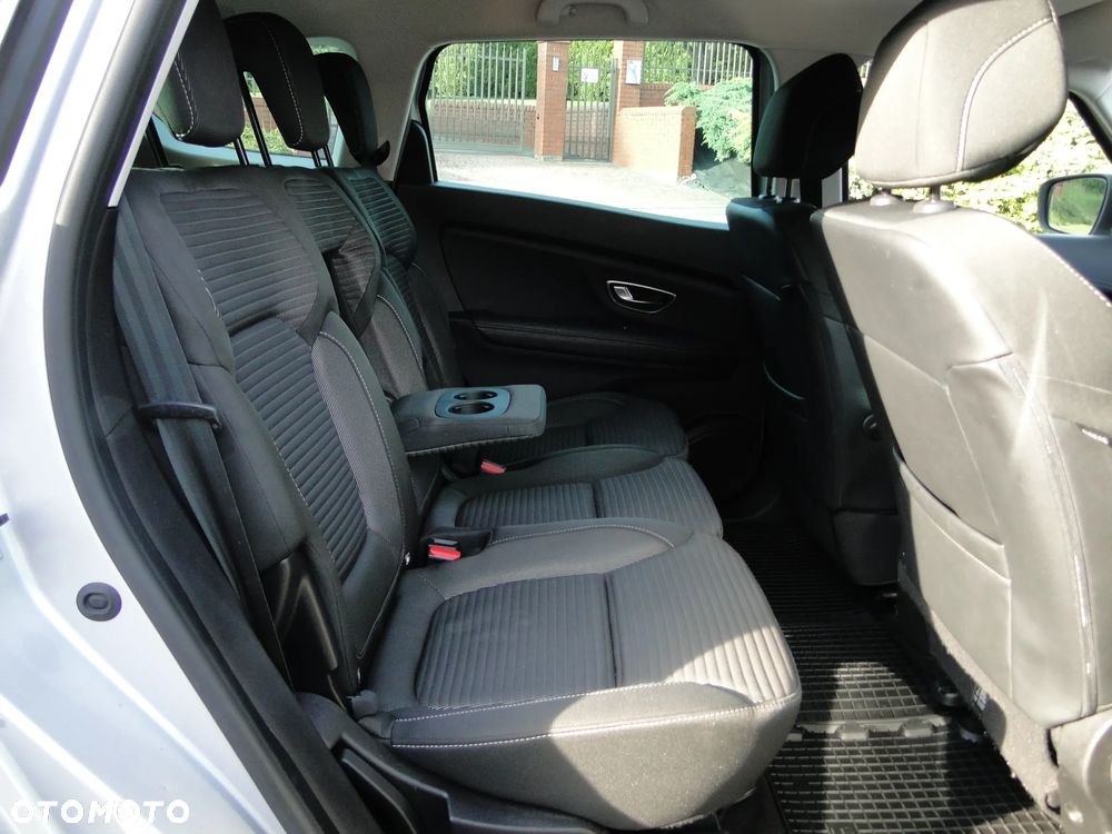 Renault Scenic 1.3 TCe Energy Bose - 32