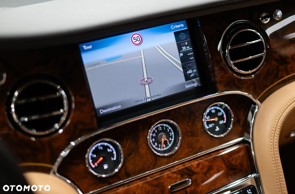 Bentley Mulsanne - 16