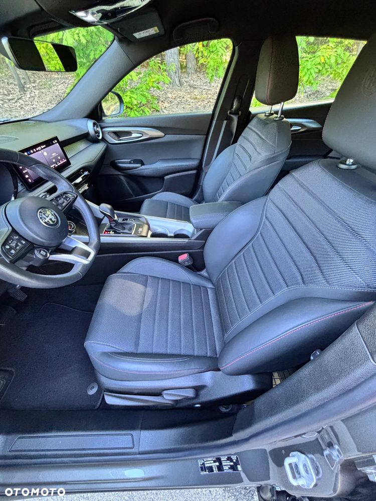 Alfa Romeo Tonale 1.5 T4 GSE mHEV Sprint DCT - 35