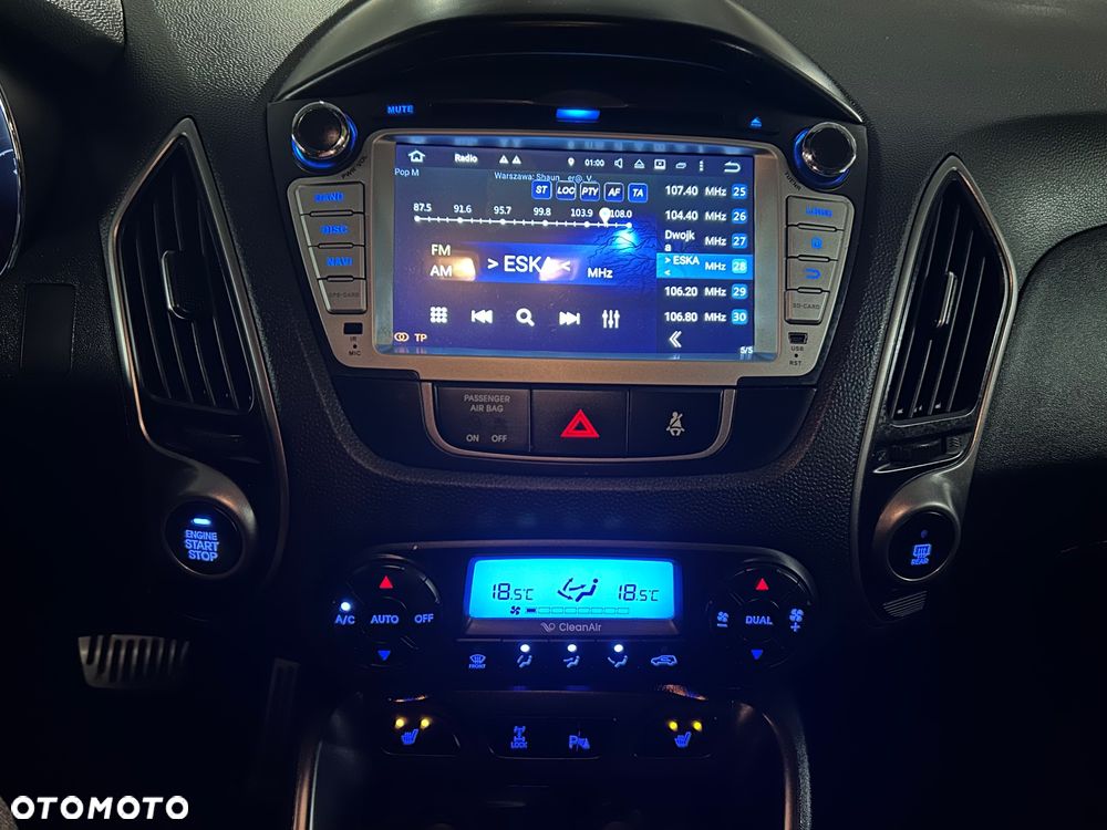 Hyundai ix35 2.0 CRDi Premium 4WD - 17