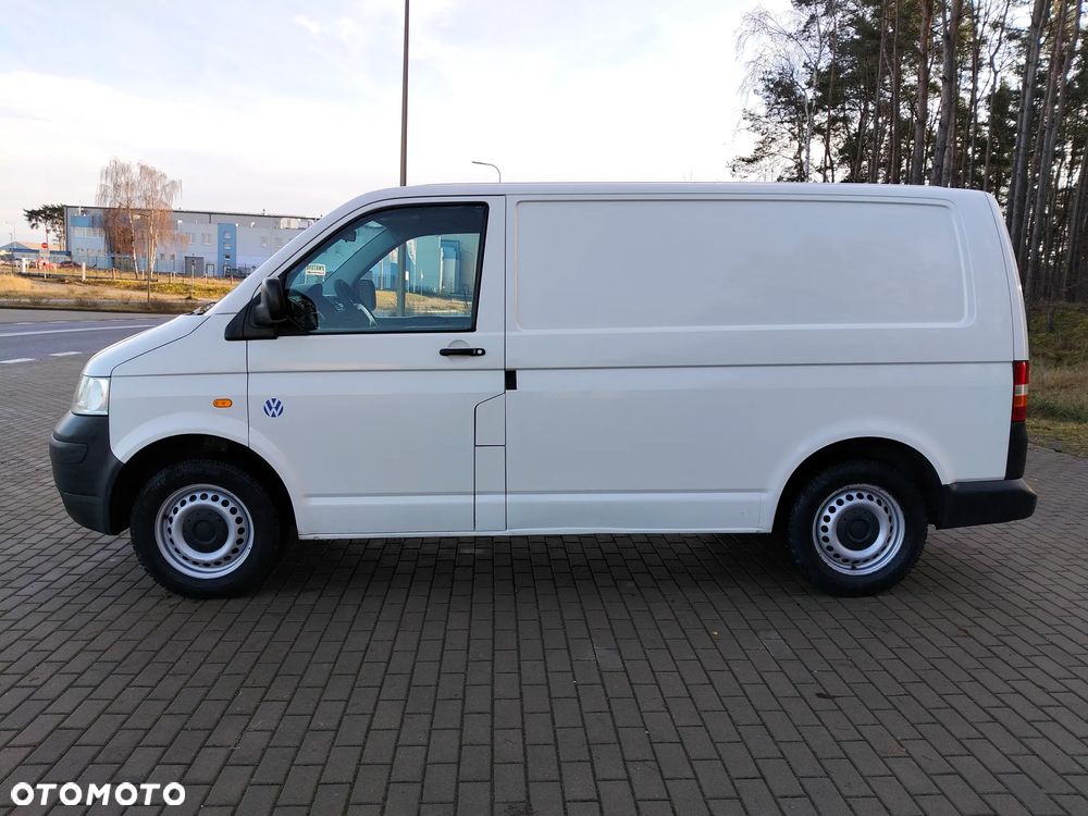 Volkswagen Transporter - 9