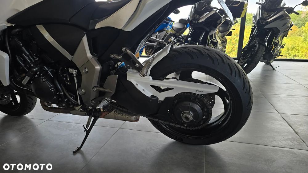 Honda CB - 8