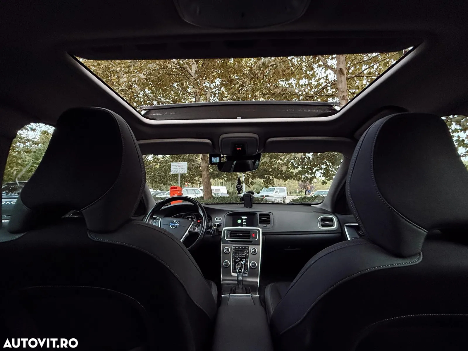 Volvo V60 D2 ECO Start-Stop Momentum - 39