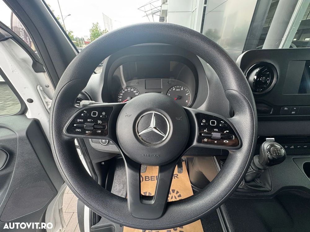 Mercedes-Benz Sprinter 317 CDI - 9