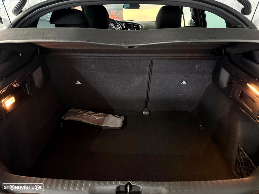 Citroën DS4 1.6 HDi Chic - 11