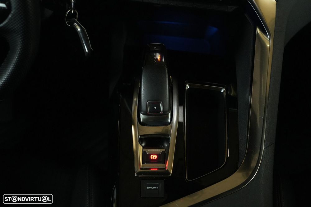 Peugeot 5008 1.5 BlueHDi GT Line EAT8 - 25