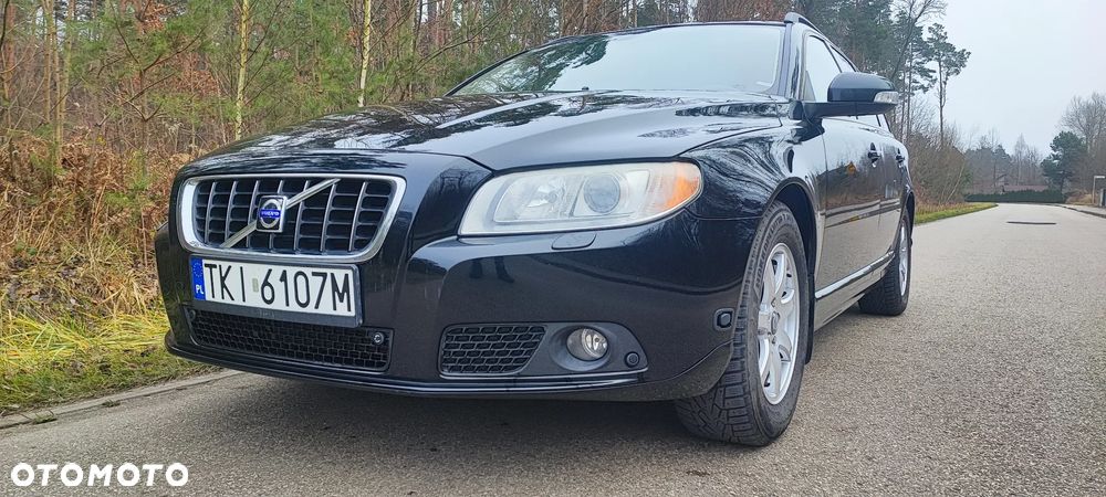 Volvo V70 2.0 Momentum - 2