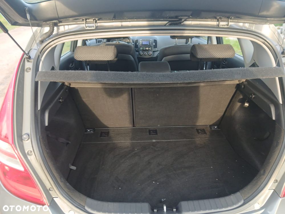 Hyundai I30 2009 photo 5