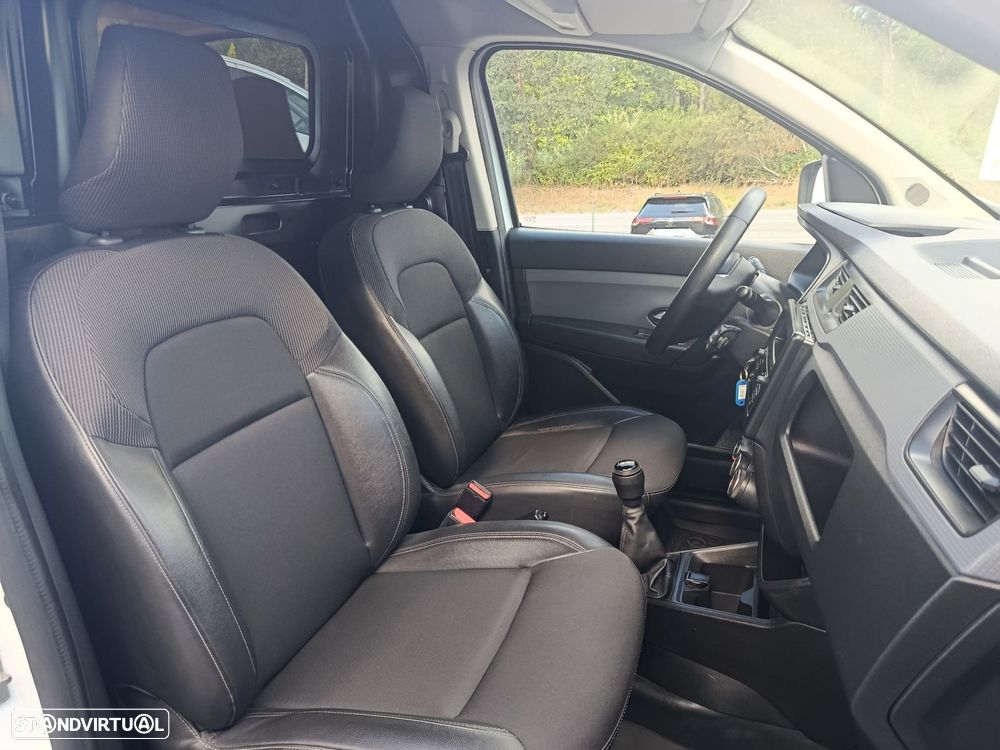Renault Express 1.5 Blue dCi Advance - 10