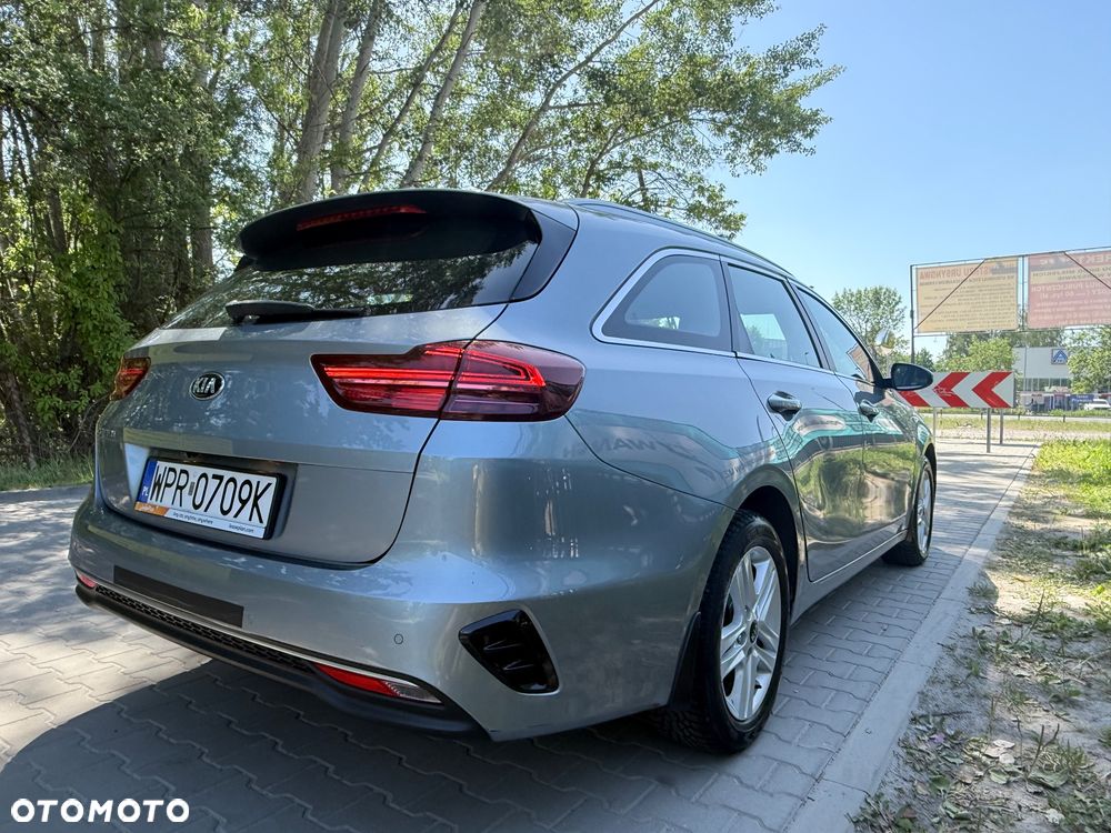 Kia Ceed 1.0 T-GDI M - 11