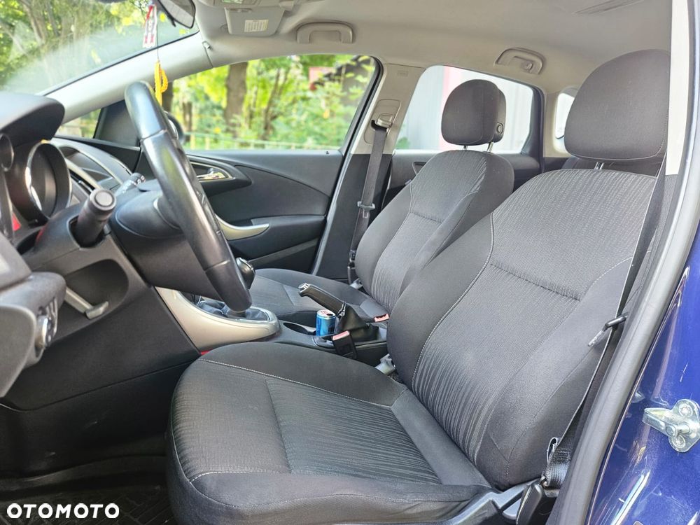 Opel Astra - 8