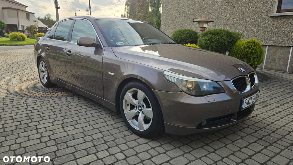 BMW Seria 5 520i - 3