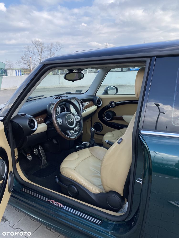 MINI John Cooper Works - 13