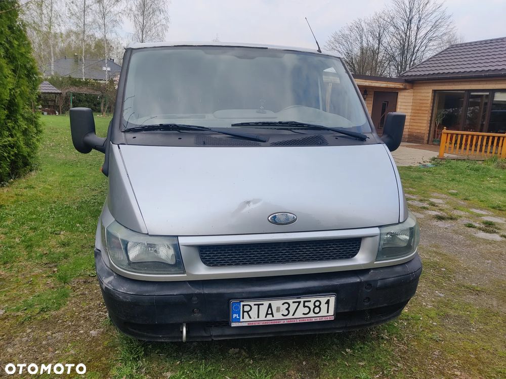 Ford Transit - 4