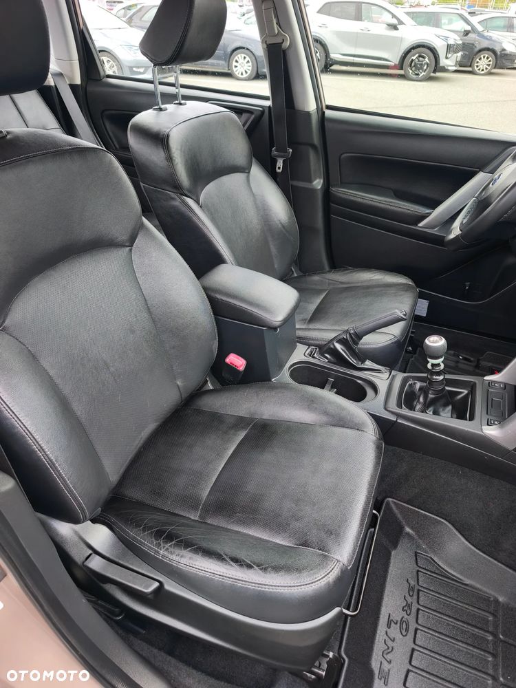 Subaru Forester 2.0D Active - 14