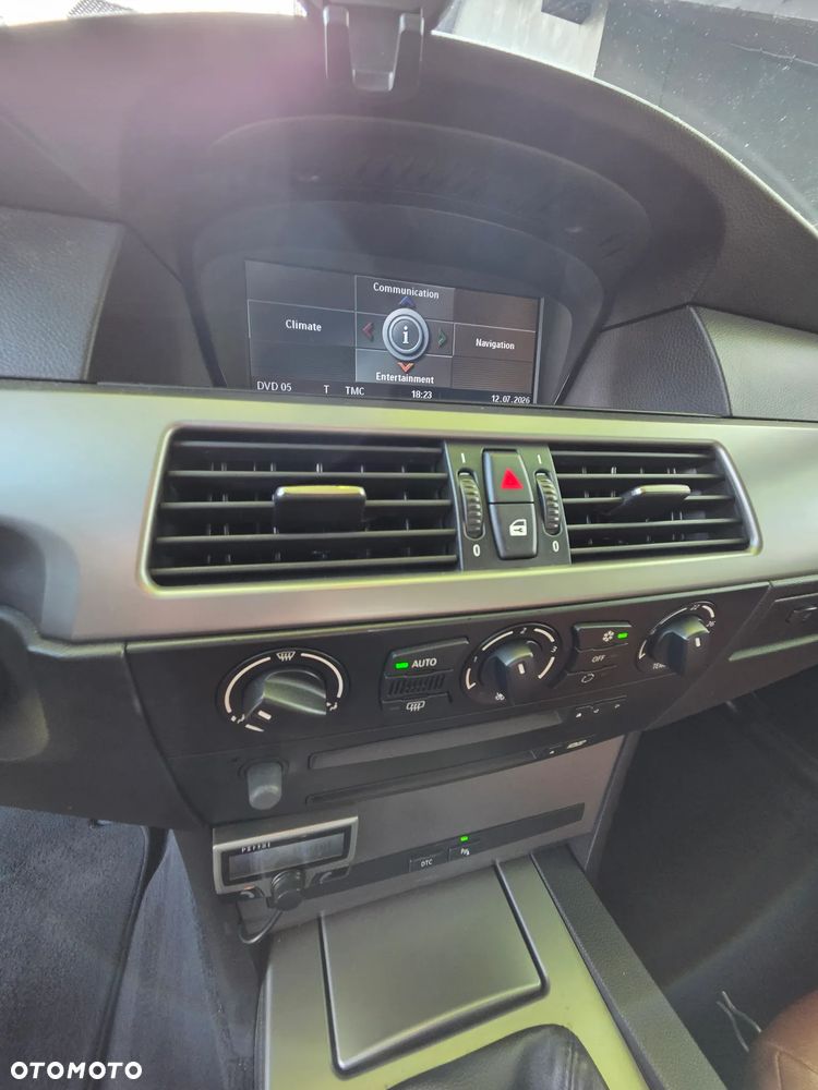 BMW Seria 5 520d - 2