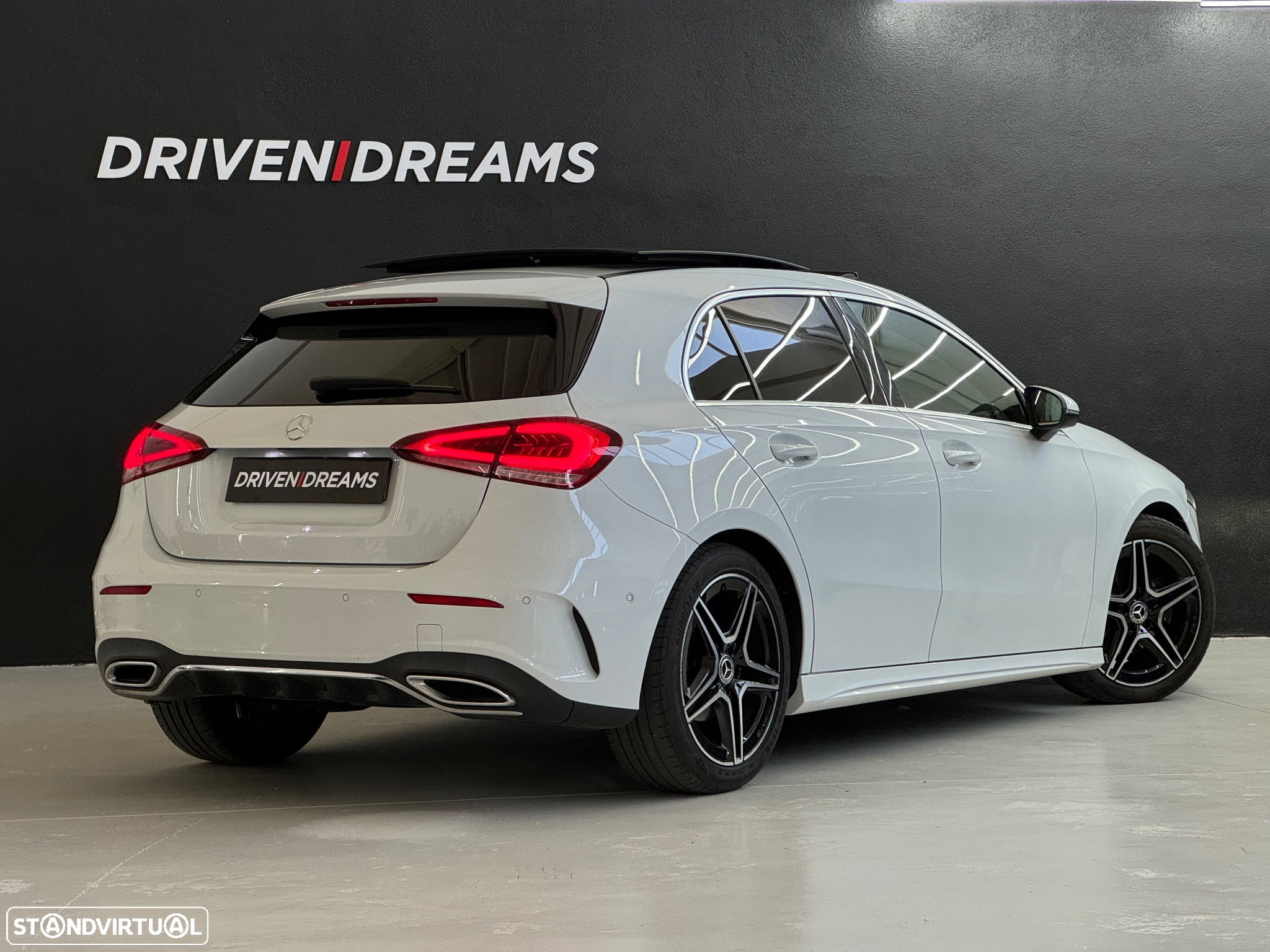 Mercedes-Benz A 180 d 7G-DCT AMG Line - 2