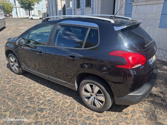 Peugeot 2008 1.6 BlueHDi Style - 4