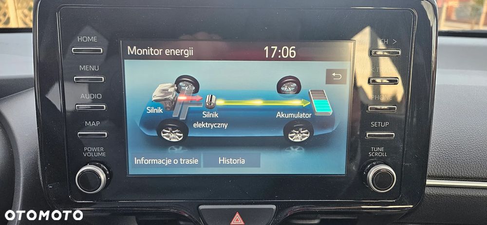 Toyota Yaris 1.5 VVT-i Life - 18