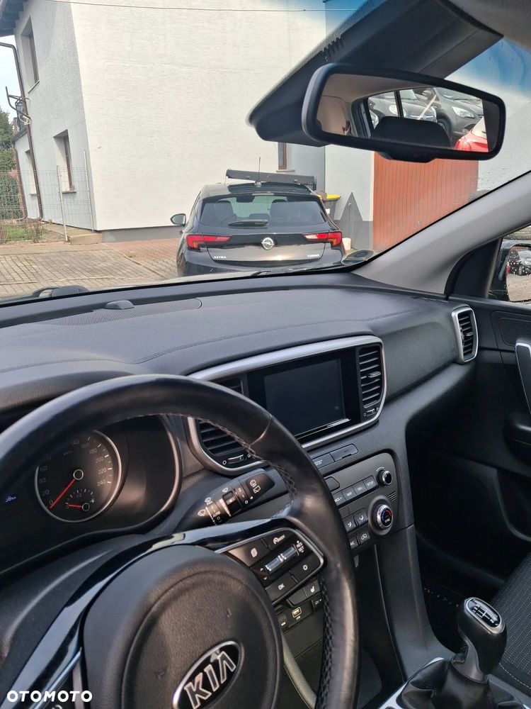 Kia Sportage - 10